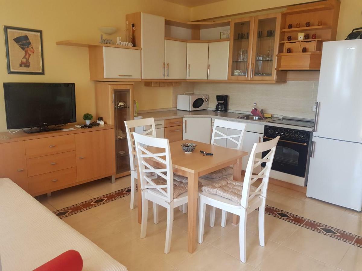 App Lolly Appartement Selce Buitenkant foto