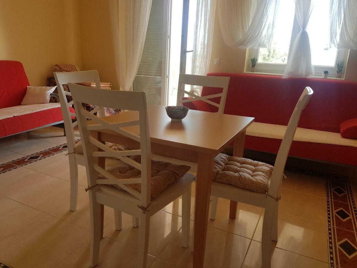 App Lolly Appartement Selce Buitenkant foto